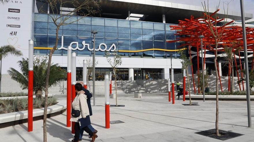 Fachada del nuevo centro comercial Larios de Málaga.