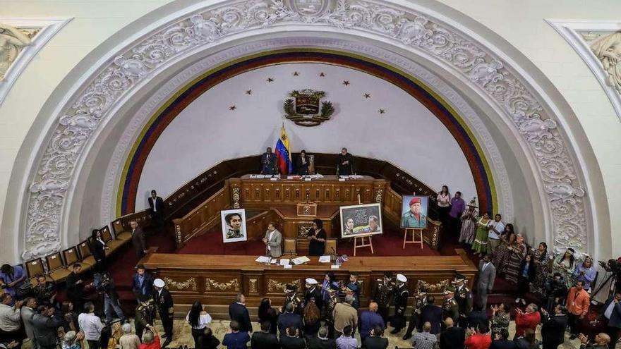 La Asamblea Nacional Constituyente, durante su sesión en la cámara del Parlamento venezolano. // Efe