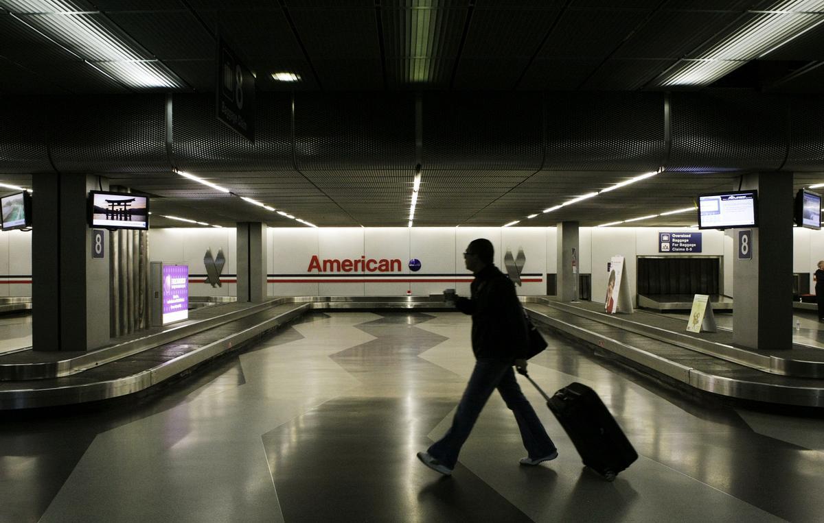 Detingut un home que va viure a l’aeroport de Chicago durant 3 mesos