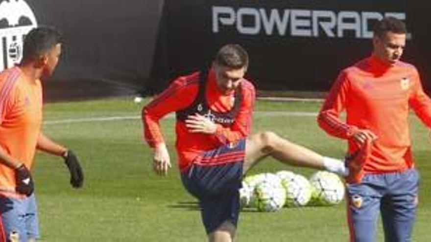 Siqueira y Barragán ya entrenan con el grupo