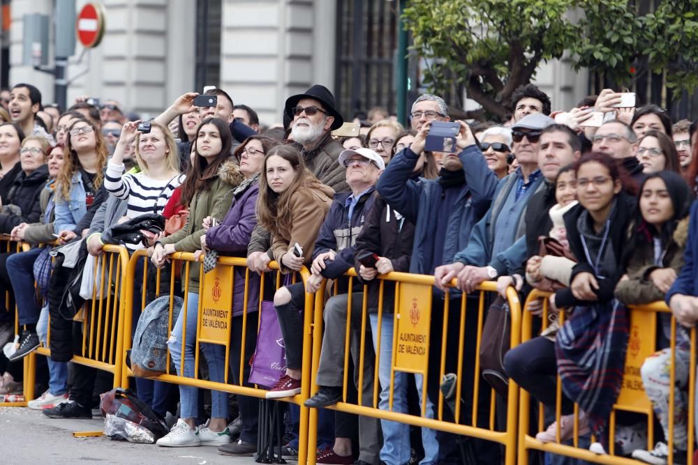 Búscate en la mascletà del 5 de marzo