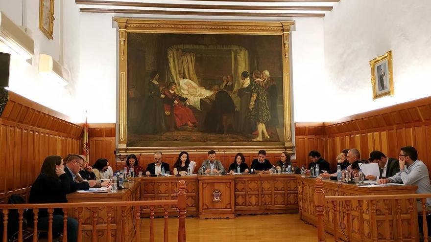 Caravaca contará con un letrado y un técnico de administración general