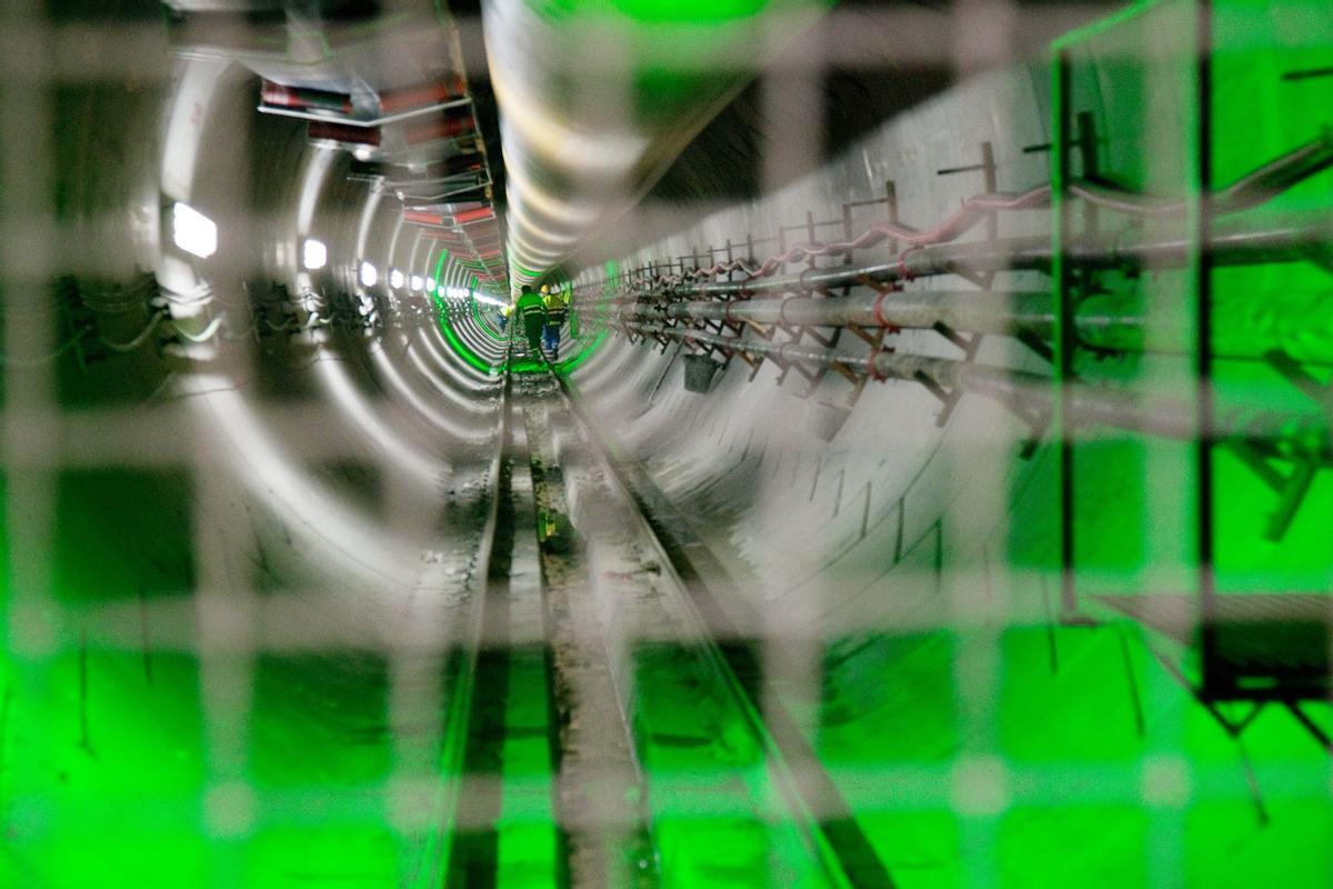 Vista del túnel de la interconexión eléctrica subterránea entre España y Francia. Vista del túnel de la interconexión eléctrica subterránea entre España y Francia.