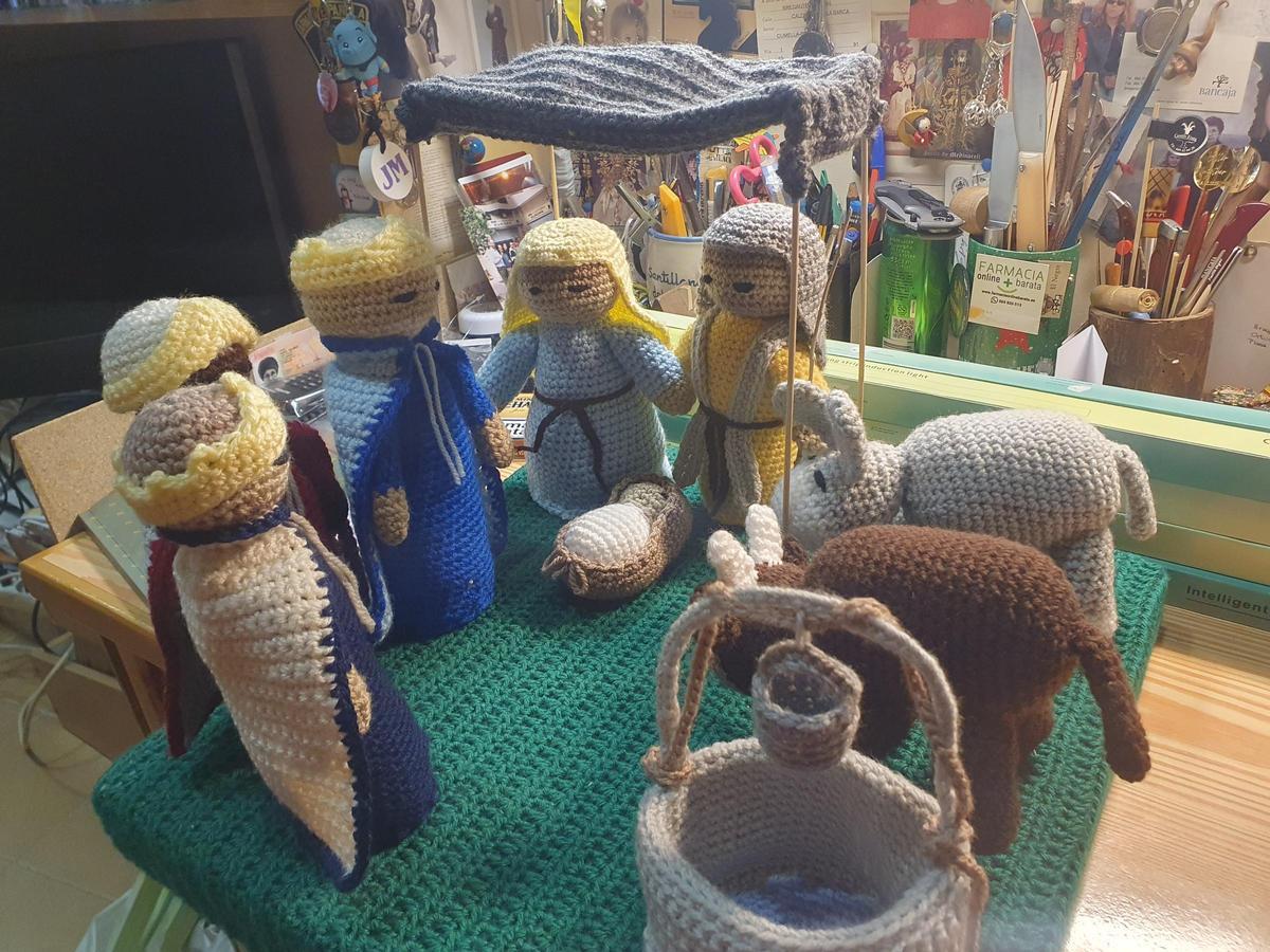 Nacimiento hecho de ganchillo