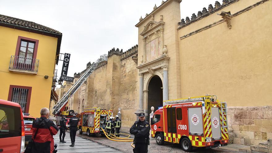 Desalojados los visitantes de la Mezquita-Catedral durante un simulacro de incendio