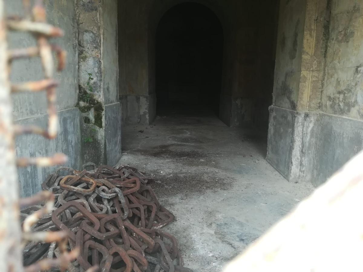 Interior de la cripta