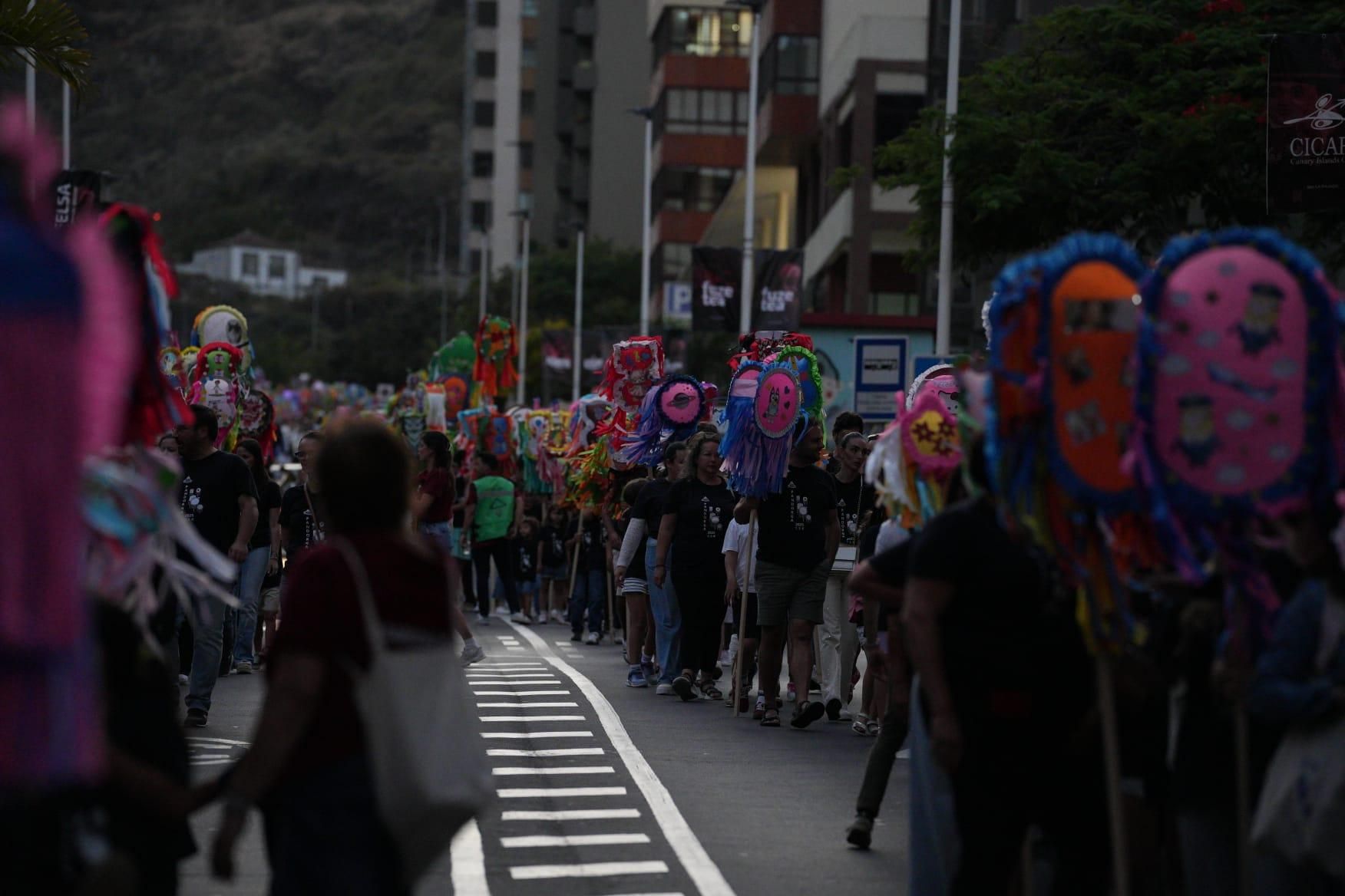 La Pandorga 'enciende' la noche de Santa Cruz de La Palma