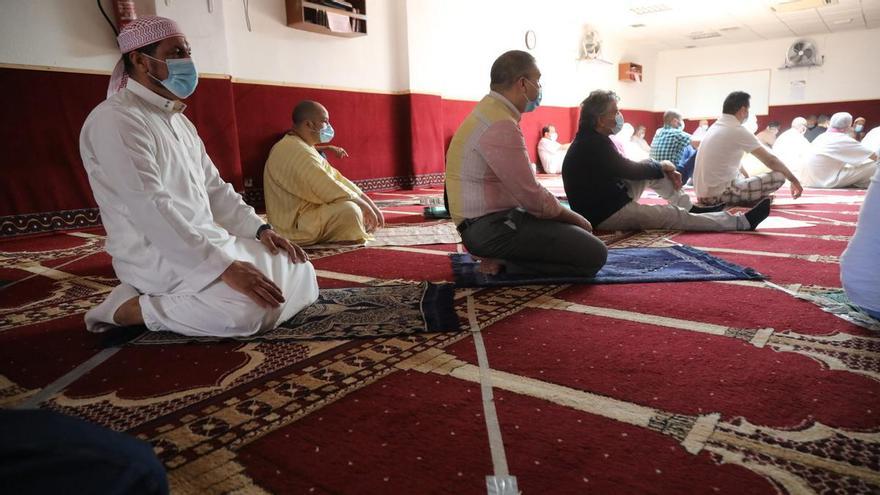 Los tres radicales, en el asalto a una mezquita de Vilarreal: &quot;Inmigrantes fuera, os reventaremos esto&quot;