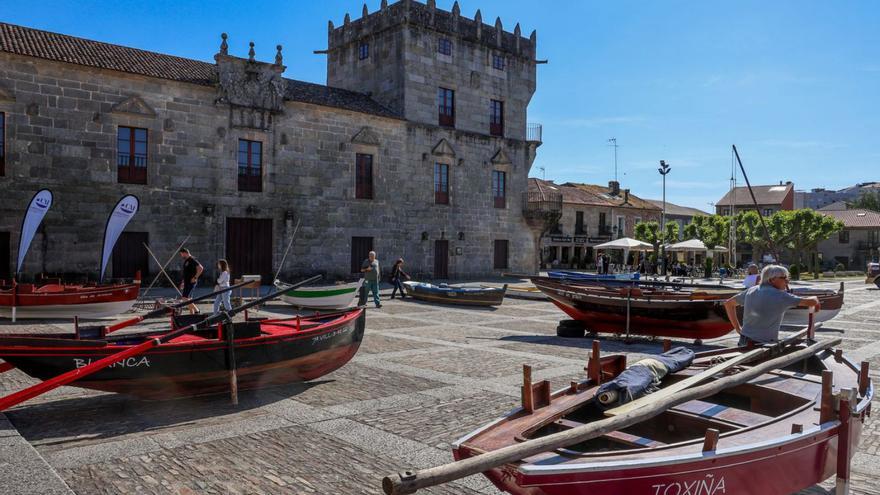 As embarcacións xa tomaron terra onte pola tarde no seu porto seco. | Iñaki Abella