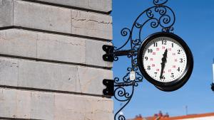 Un reloj parado a la hora del apagón, a 28 de abril de 2025 (archivo)