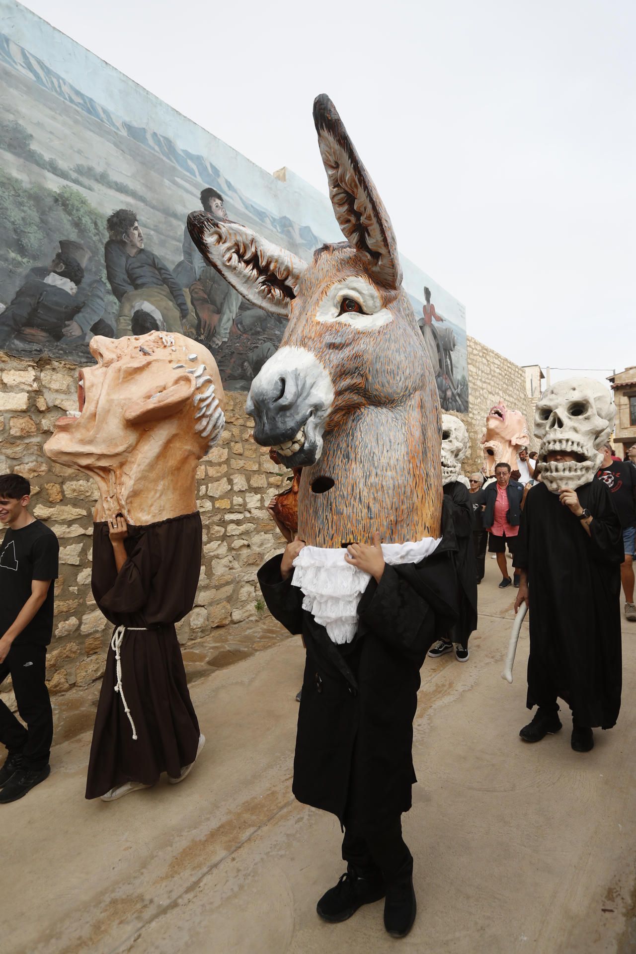 Antonio López inaugura su escultura sobre Goya en Fuendetodos