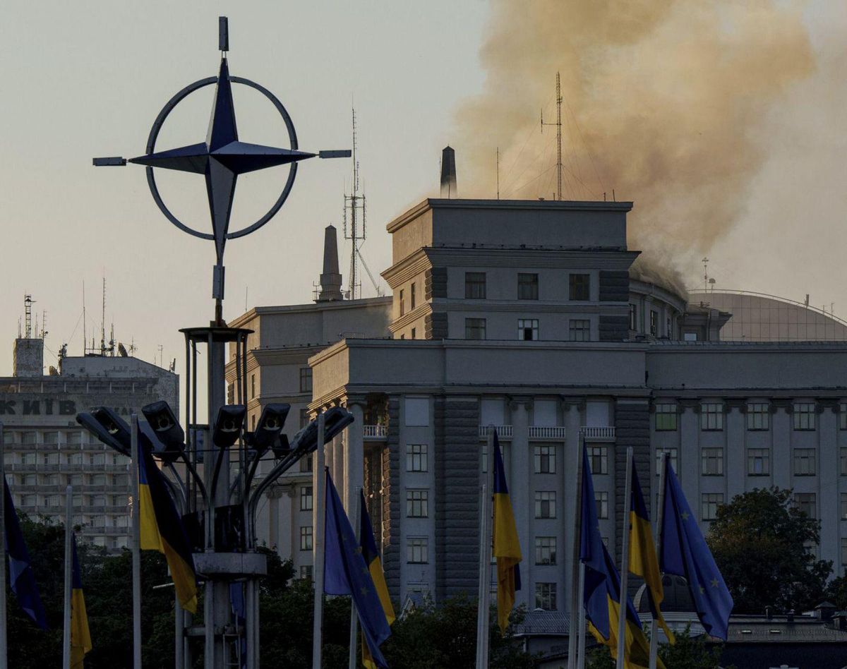 Rússia ataca per primera vegadala seu del Govern d’Ucraïna a Kíiv Rússia ataca per primera vegadala seu del Govern d’Ucraïna a Kíiv