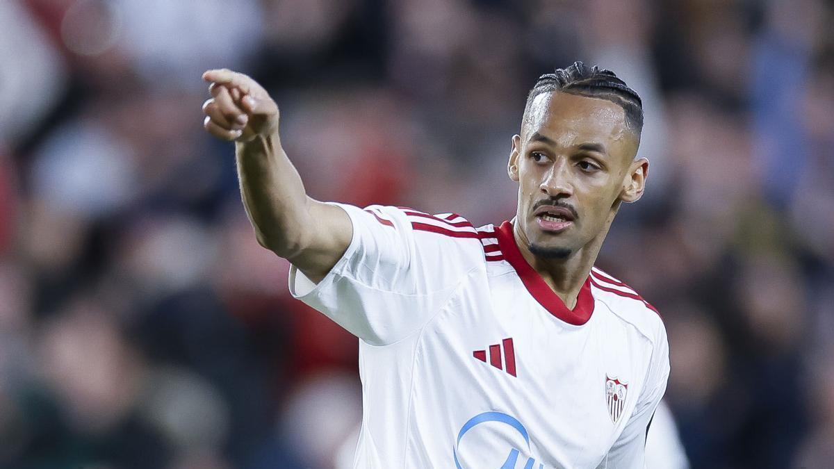 El centrocampista suizo del Sevilla Djibril Sow.