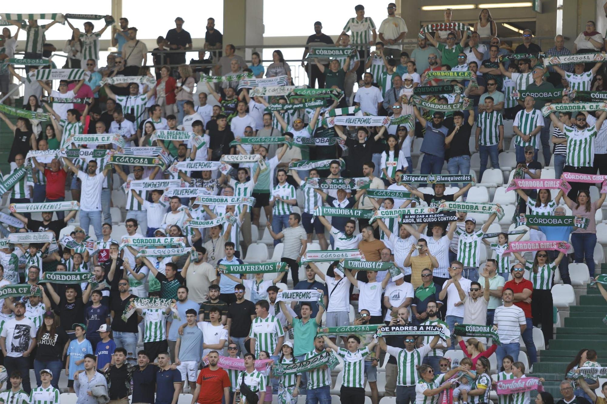 Córdoba CF-Alcoyano: las imágenes del partido en El Arcángel