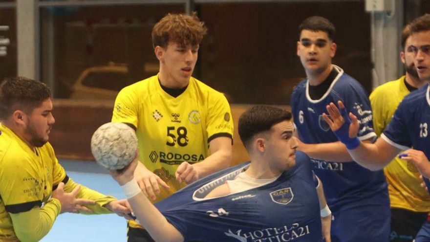 32-23 | El OAR gana al BM Ribeiro y se afianza en el liderato