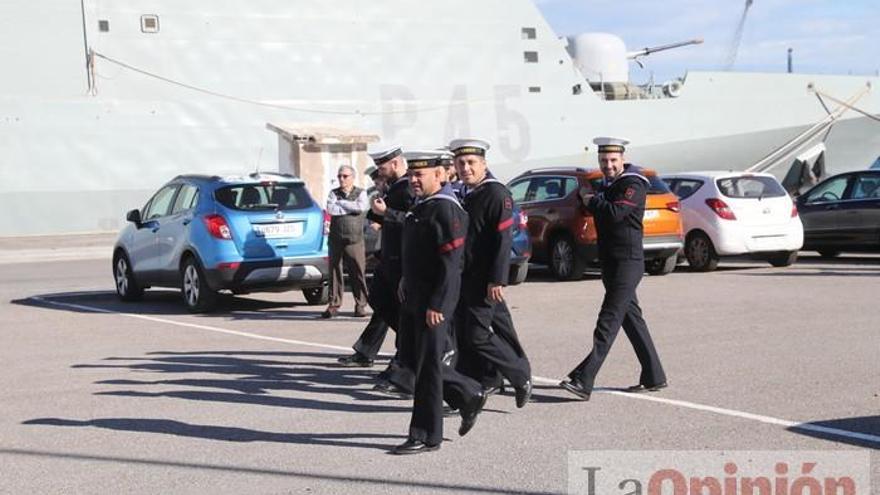 El Hespérides se despide de Cartagena rumbo a la Antártida