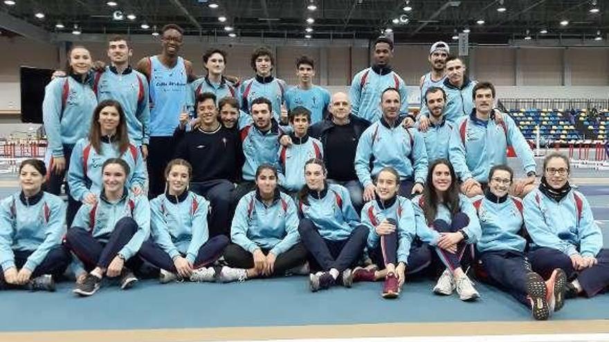 Los atletas célticos que compitieron en Expourense. // @CeltaAtletismo