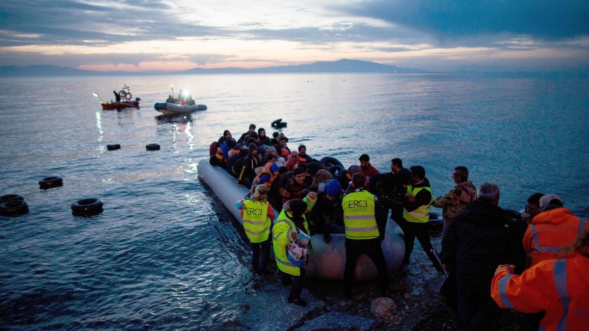 Arranca en Grecia un juicio contra activistas que ayudaron a refugiados durante la crisis migratoria Arranca en Grecia un juicio contra activistas que ayudaron a refugiados durante la crisis migratoria