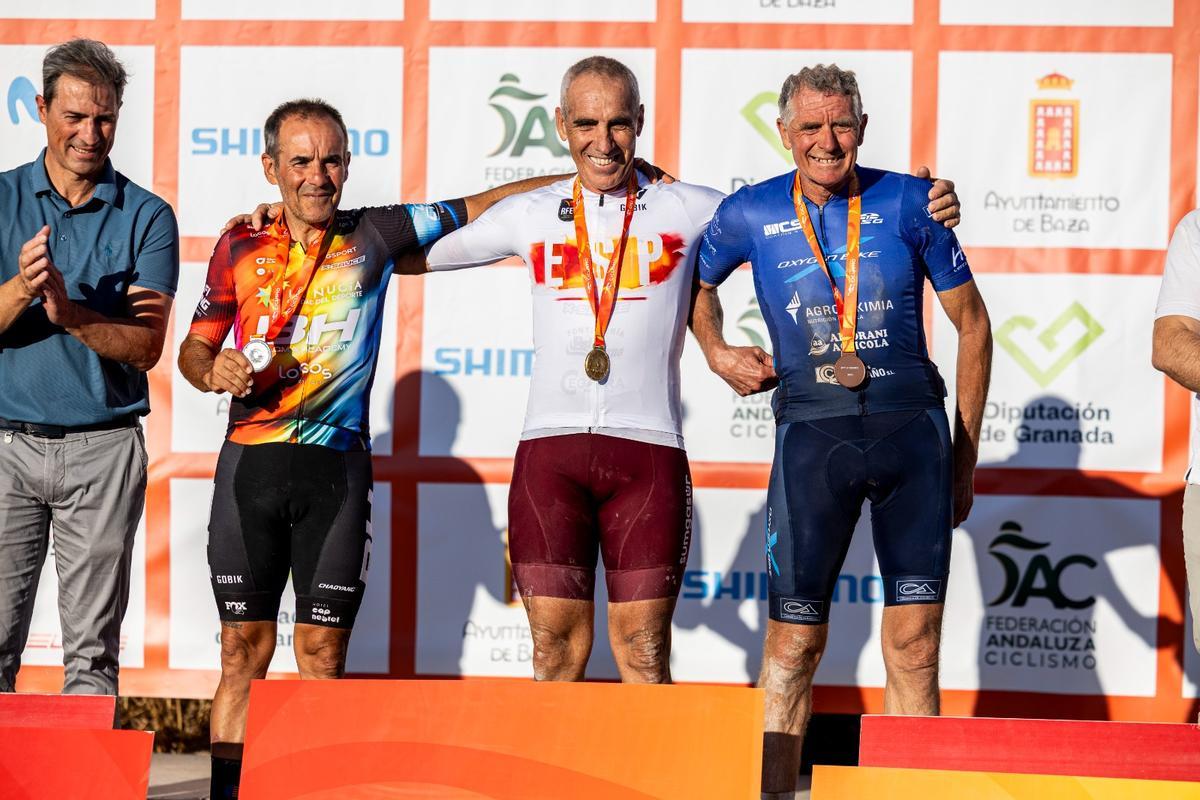 El biker nuciero Jaume Pérez Cano quedó subcampeón de España de Mountain Bike XCO en la categoría Máster 60, el pasado sábado en la localidad granadina de Baza.