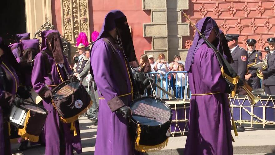 La procesión de la Soledad recorre las calles madrileñas
