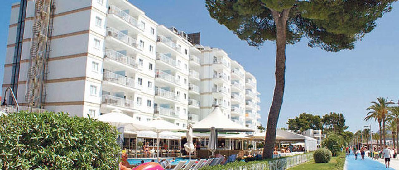 El hotel Sunwing Alcudia Beach es el único que recibe a clientes durante todo el año.