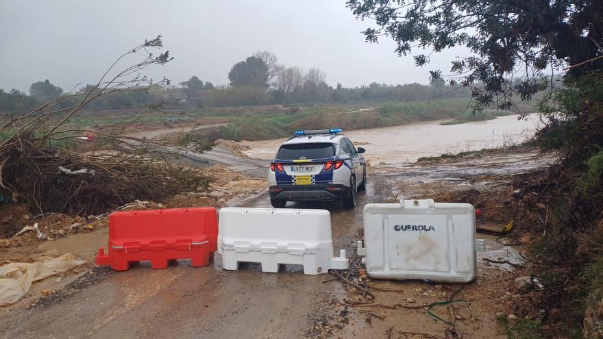 Montroi cierra pasos sobre el Magro ante la crecida del río