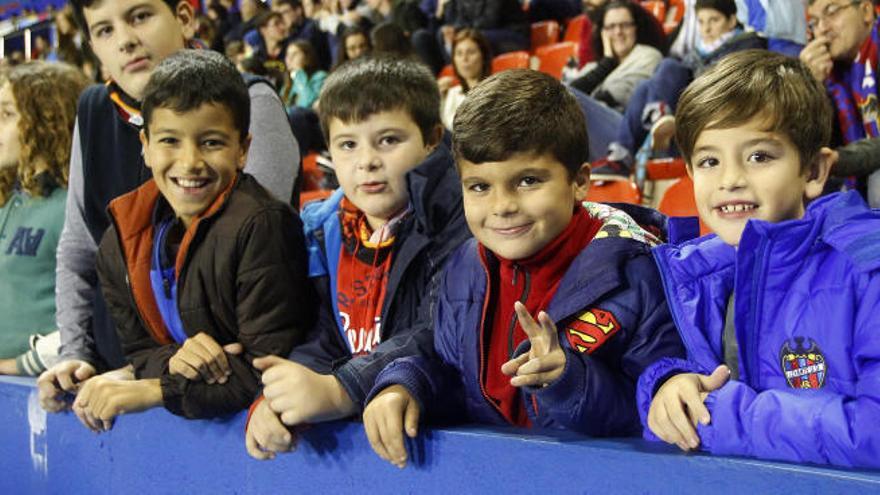 El partido de los niños en Orriols: todos entran gratis este miércoles