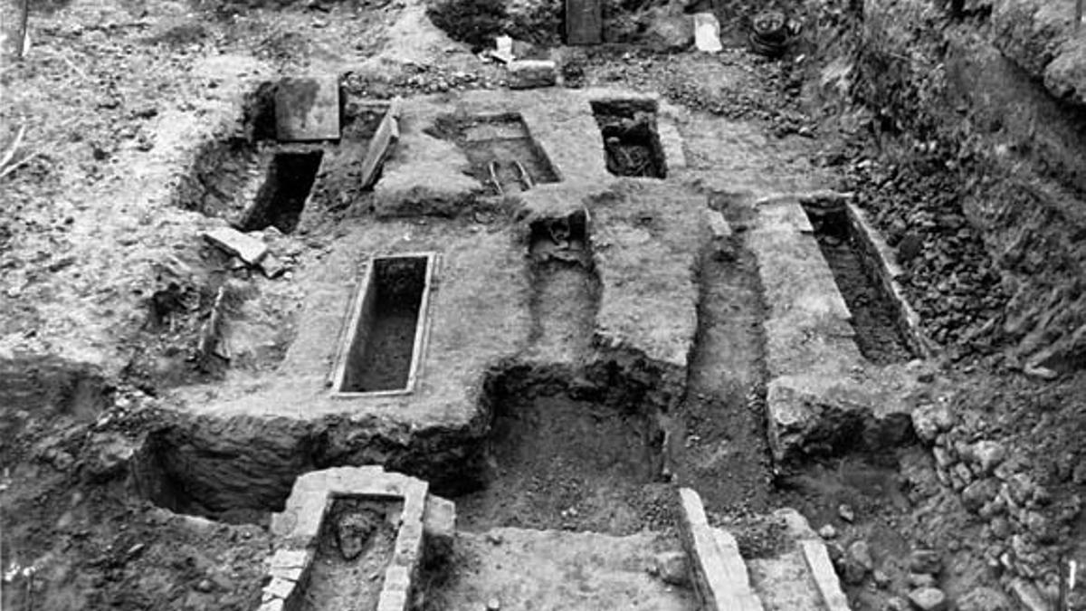 Excavación del cementerio de la Boatella