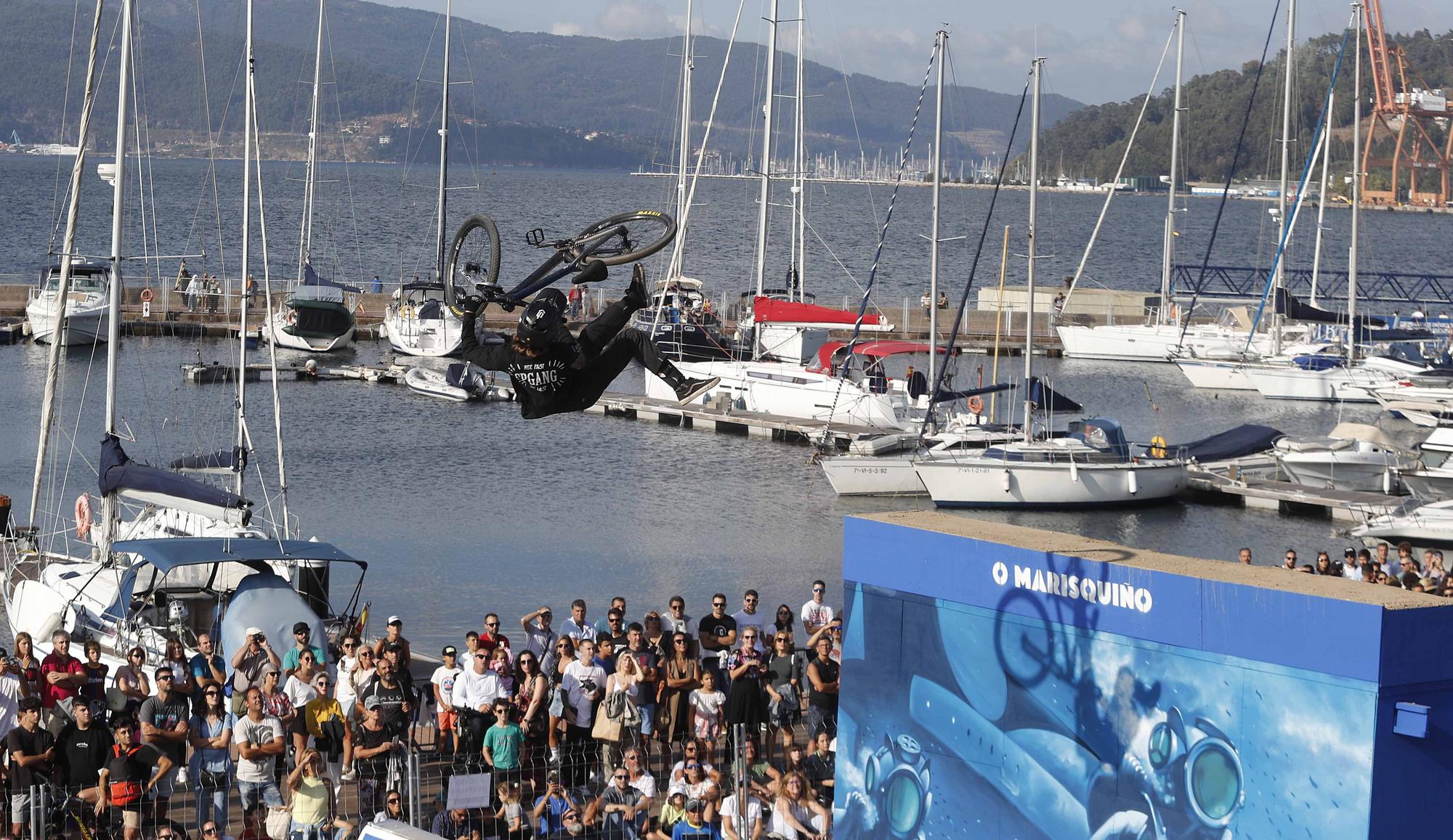 Saltos y acrobacias sobre dos ruedas: así ha sido el sábado en O Marisquiño