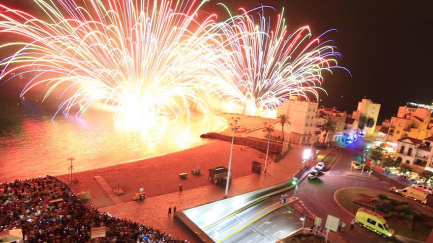 Blanes ajorna el 50è Concurs Internacional de Focs d&#039;Artifici fins el 2021