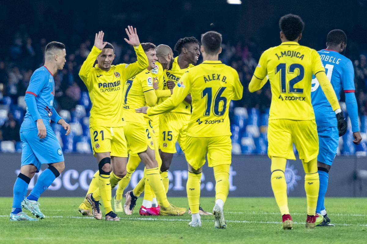 Celebración del tanto de Capoue.