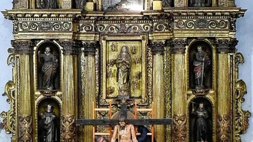 El Descendimiento de Cristo convierte a Robledillo de Gata en un enclave singular de la Semana Santa rural