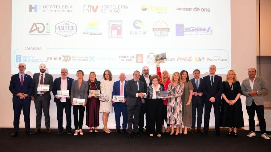 La patronal turística de Pontevedra concede sus reconocimientos en Vigo
