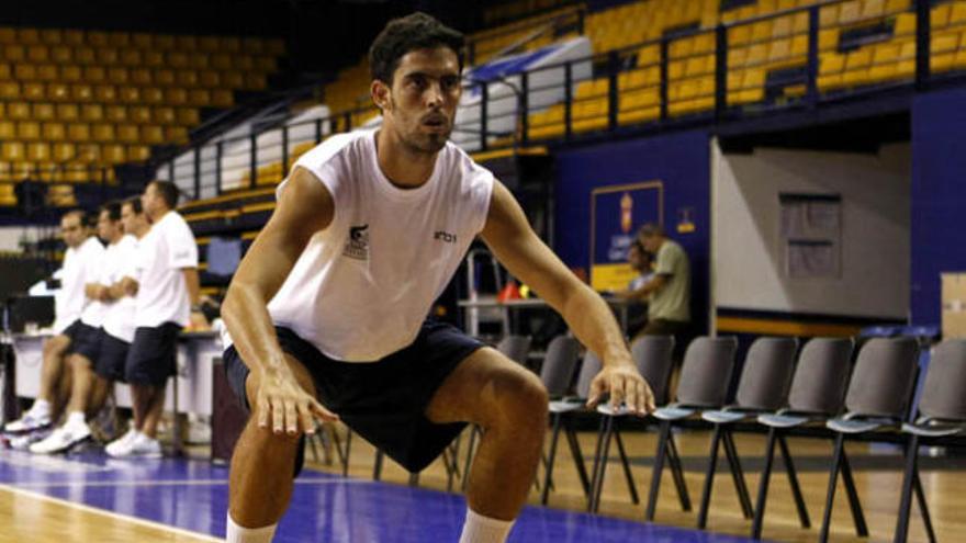 Javier Beirán, durante un entrenamiento de pretemporada. | www.cbgrancanaria.net