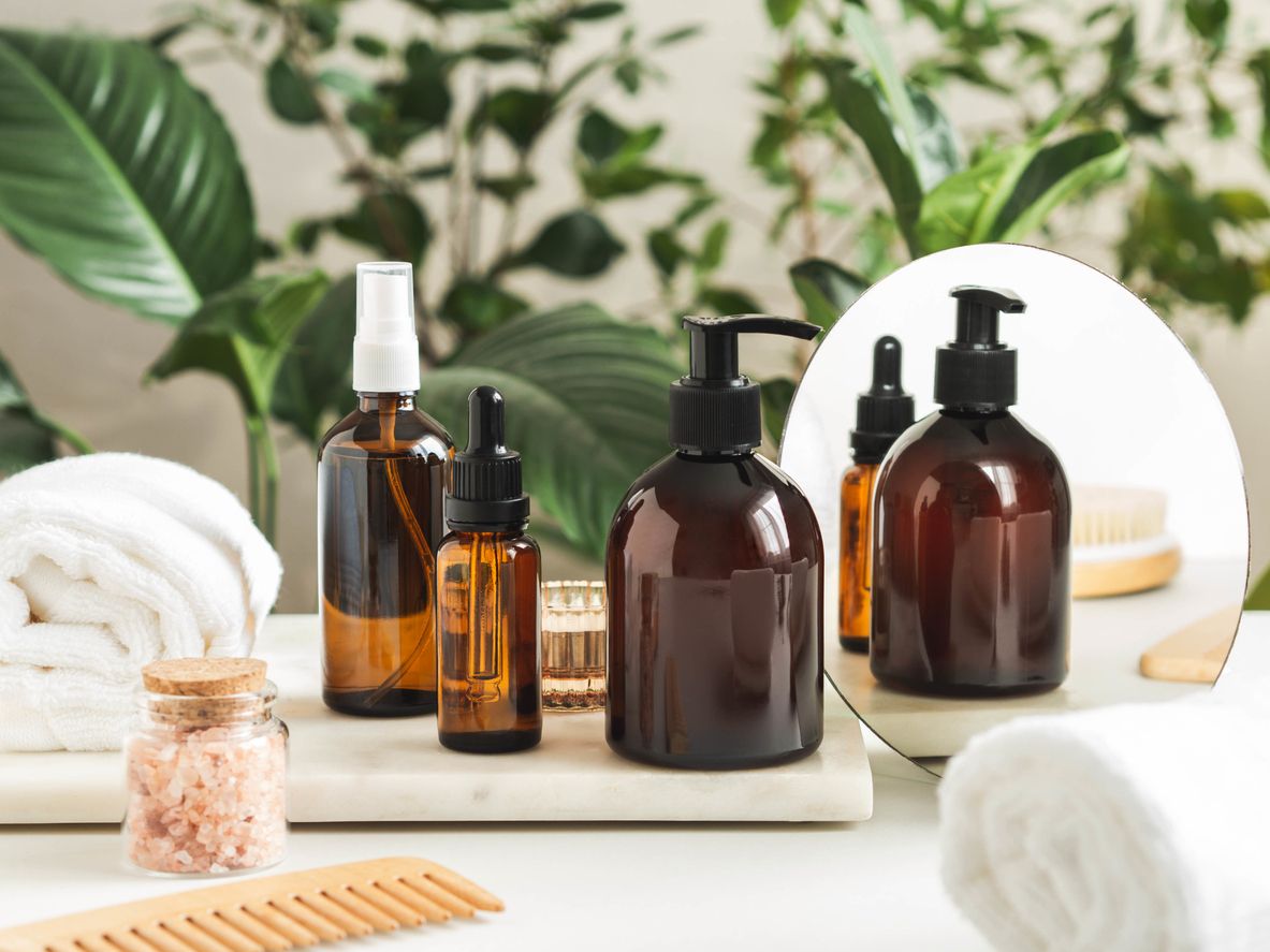 Por favor, qué alguien diseñe tubos de pasta de dientes de amenities para que duren más de un lavado.