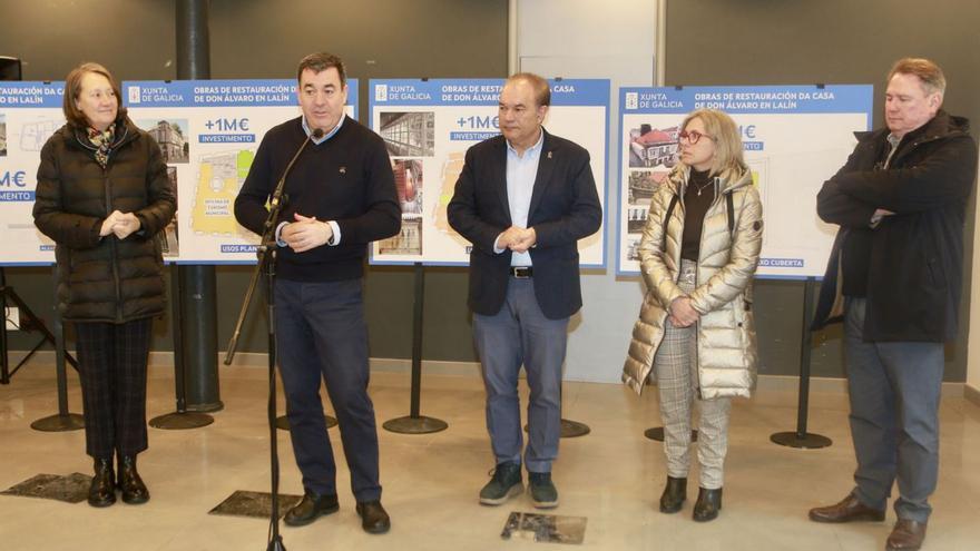 Carmen Martínez, Román Rodríguez, José Crespo, Paz Pérez y Javier Bugallo.