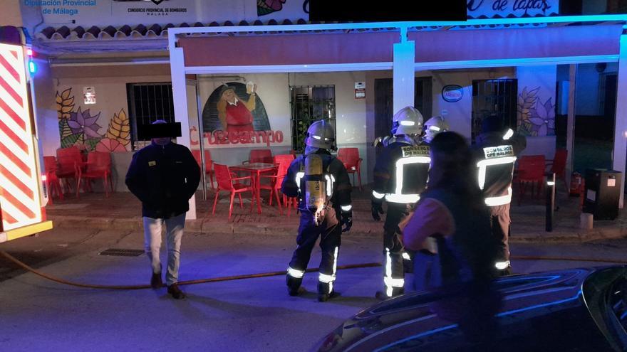 Un incendio en Humilladero calcina la cocina de un bar