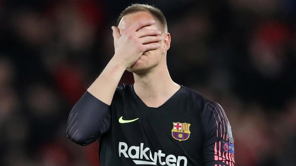 La imagen de Ter Stegen refleja lo que fue el desastre de Liverpool.