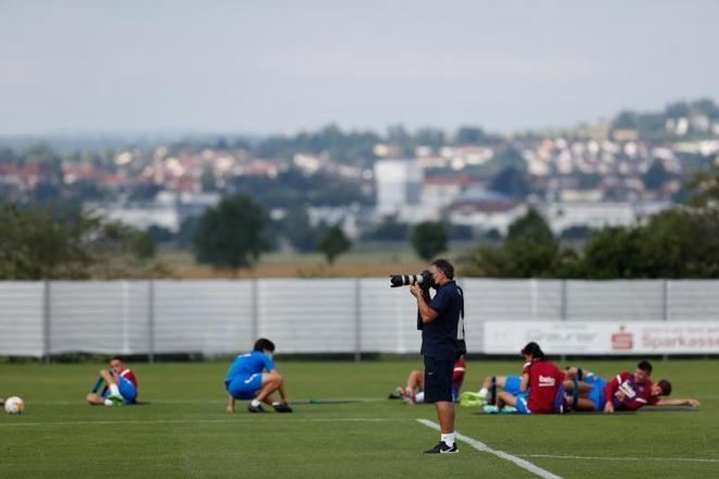 Las mejores imágenes del entrenamiento de hoy del Barça en Alemania