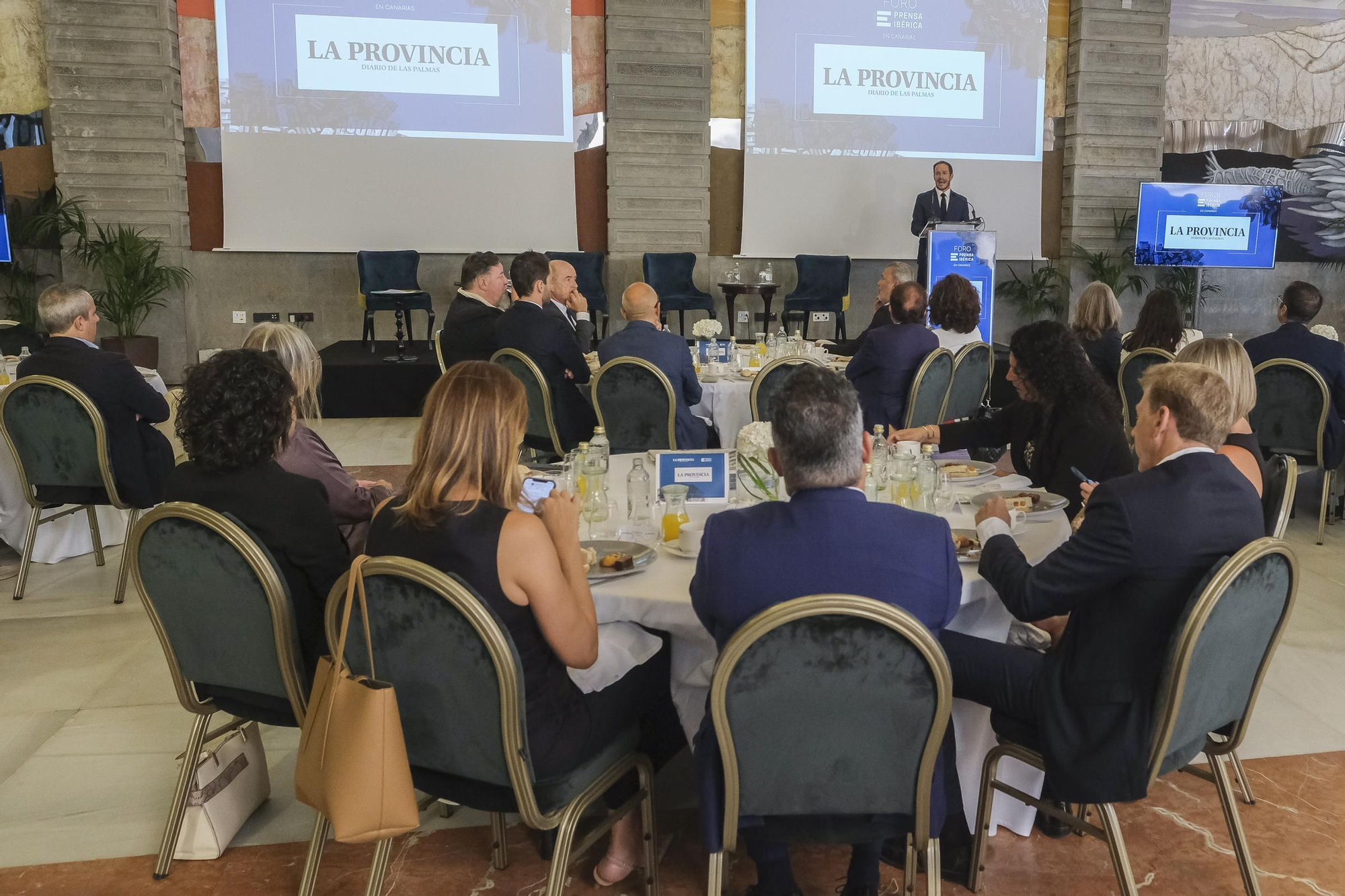 Foro Cambio Climático, con la presencia del consejero de Transición Ecológica del Gobierno de Canarias, Mariano Hernández Zapata. 