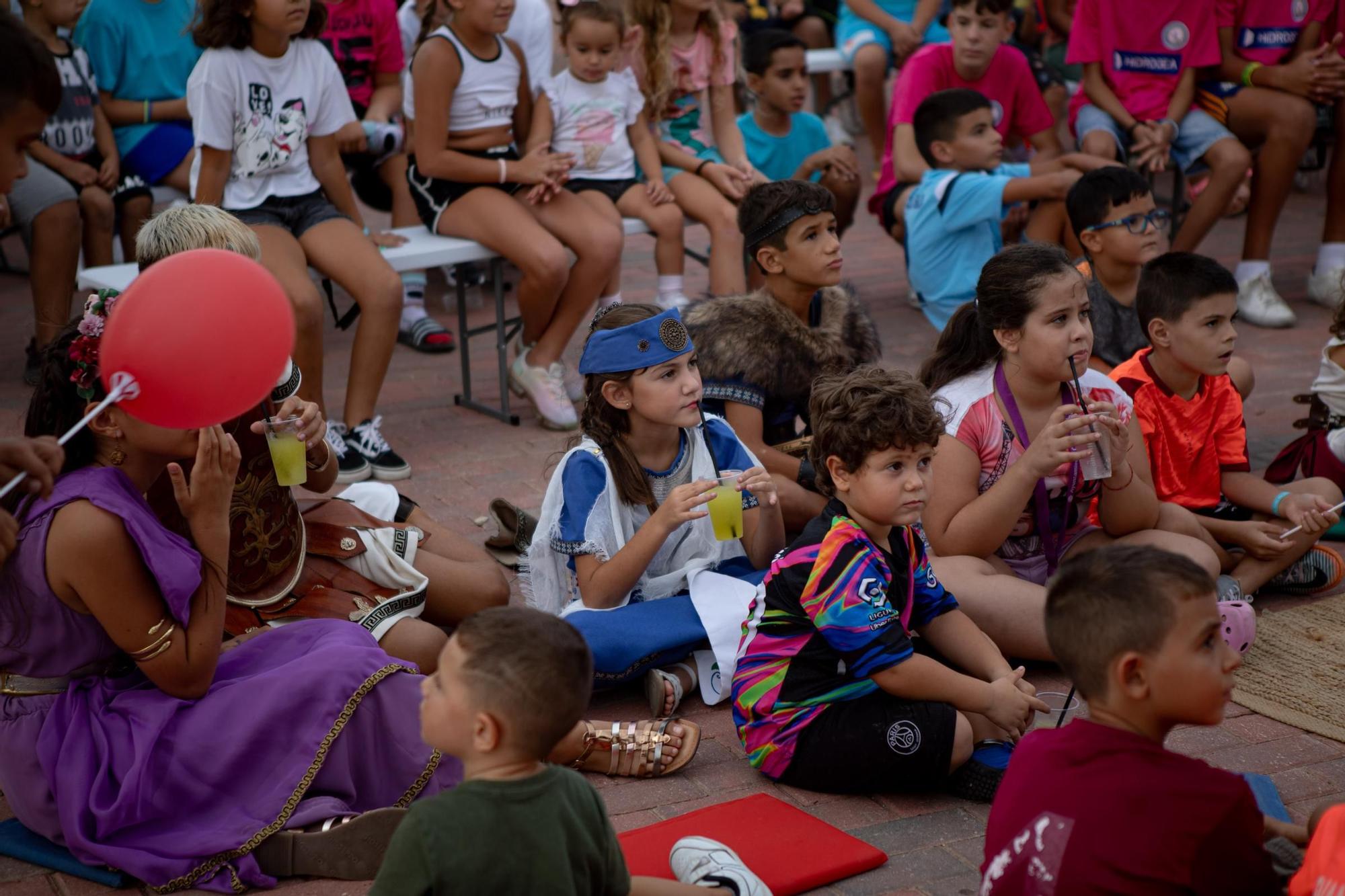 Lucha contra el absentismo escolar en Cartagena en imágenes