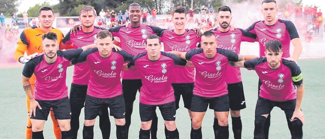 El UD Son Verí de Preferente logró  por primera vez el ascenso a Tercera División.