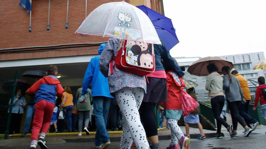 Los profesores de la pública podrán mandar a casa tres días a los alumnos que molesten en sus clases