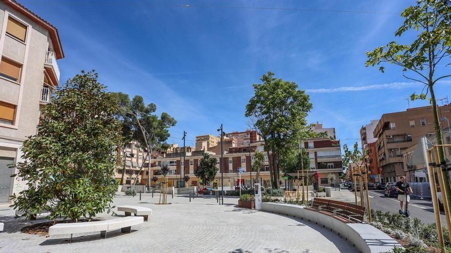 Elda finaliza las obras de remodelación de la plaza de la calle Nueva