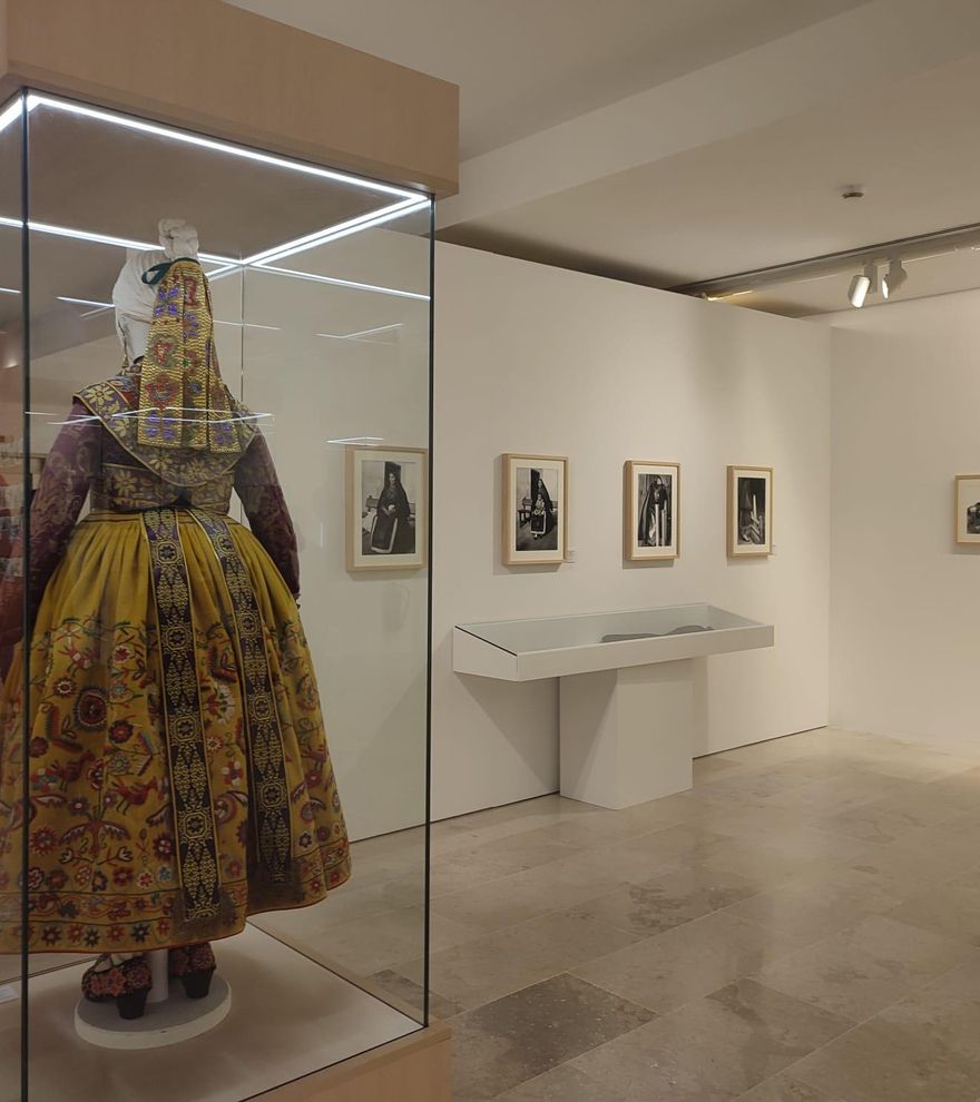 VESTIR EL BARRO. Visitas monográficas &#039;de autor&#039;: Beatriz Sánchez Valdelvira