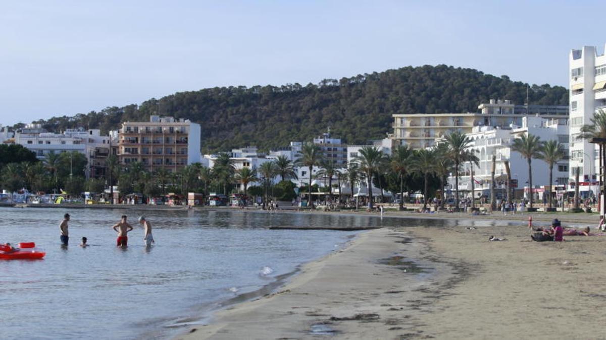 La playa de s'Arenal, en una imagen de archivo.
