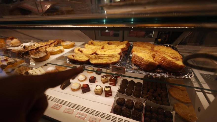 Las 'tortitetas' de Vigo cumplen un año: dulces con forma de pecho que apoyan la lucha contra el cáncer