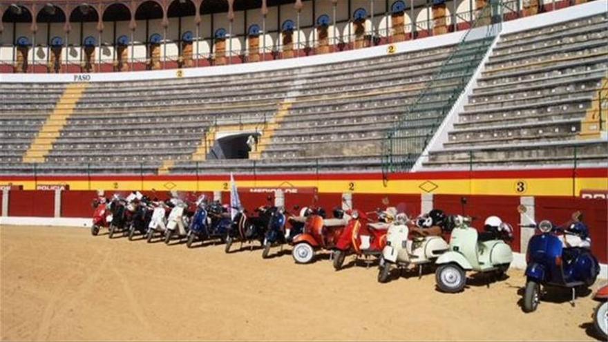 150 vespas se dan cita este fin de semana en Almendralejo