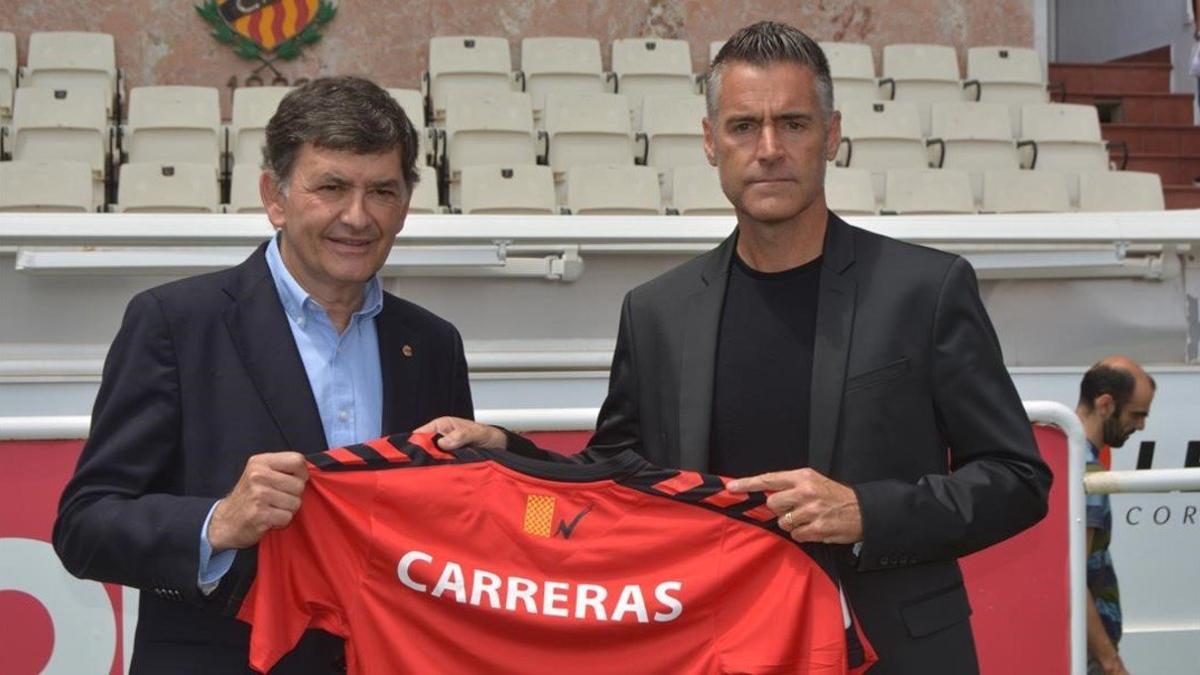 Lluís Carreras, el nuevo entrenador del Nàstic, con el presidente Josep Maria Andreu.