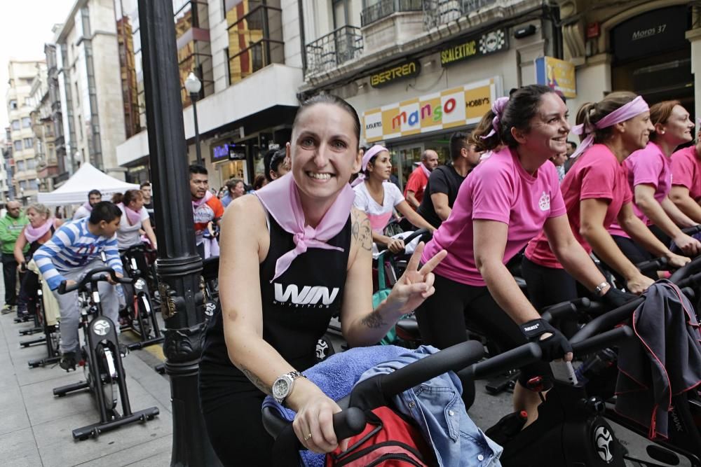 Jornada "De tiendas a mediodía" en Gijón